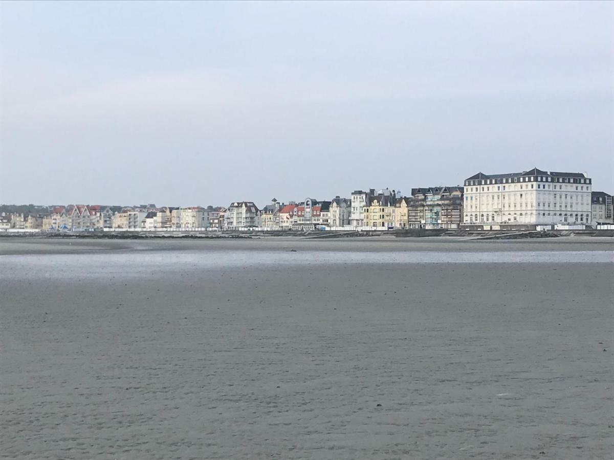 Le Bon Endroit En Bord De Mer, Vue Mer , Parking Et Wifi Wimereux Exterior photo